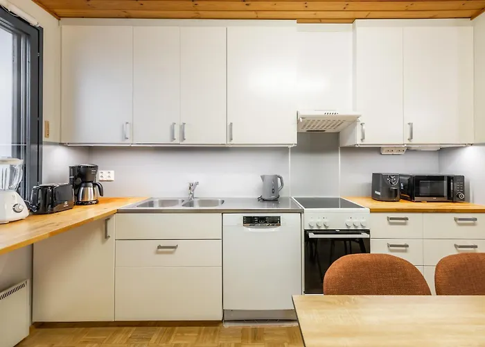 Liam's * Ροβανιέμι